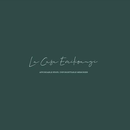 Хостел La Casa Emilioangi Ереван Экстерьер фото
